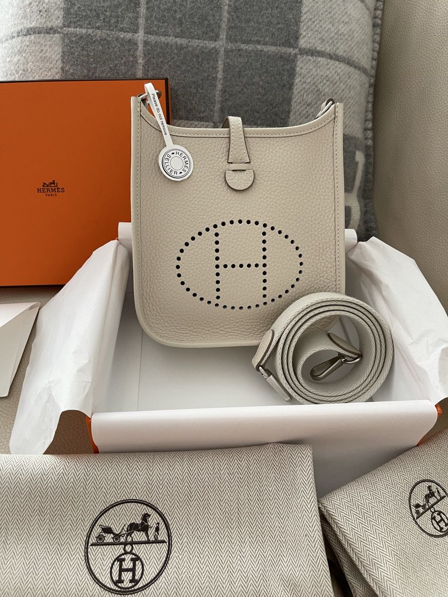 Hermès Borse da donna: NEU! Hermès Evelyne Amazone 16 mini Fullset – Nuovo e nell'imballaggio originale da Wichtrach venduto da Adriana222 1