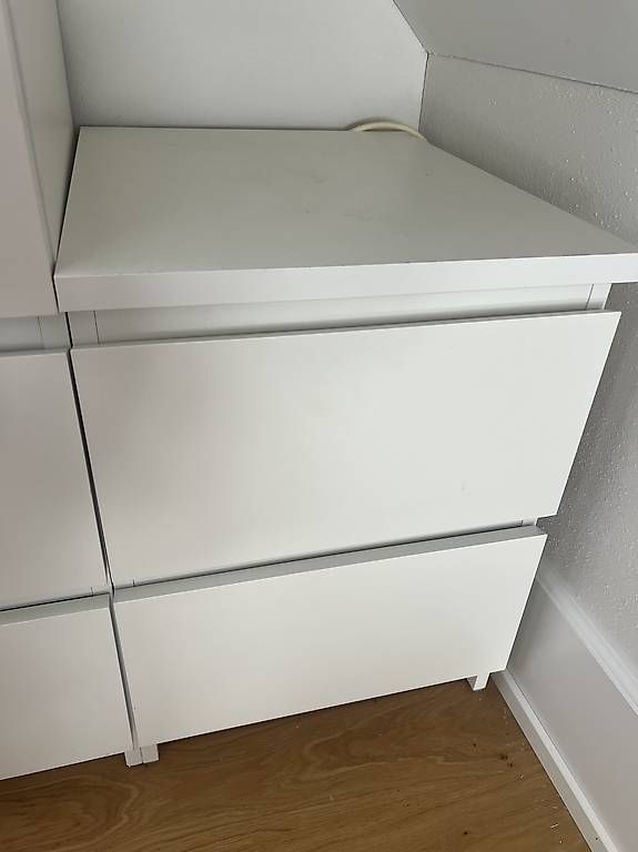 Ikea Commodes: Kommode weiss IKEA Malm 4 Möbel – D'occasion à Dietikon par amb_bm6m 3