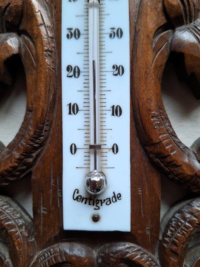 Altro per la casa: Geschnitzte, alte Wetterstation mit Thermometer – Usato da Alpnach Dorf venduto da MZ001 4