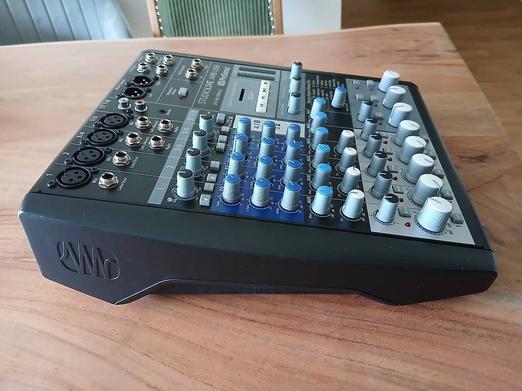 Console di mixaggio: PreSonus StudioLive AR8 USB, 8-Kanal Mischpult / Interface – Usato da Yverdon-les-Bains venduto da LoVely01 1