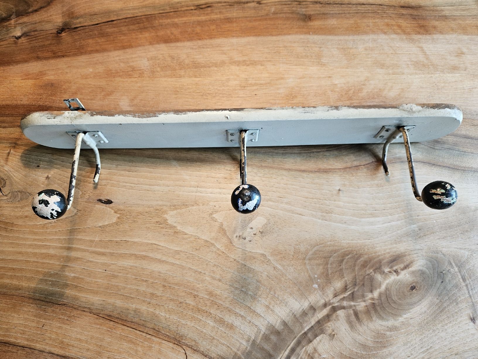 Guardaroba: Vintage antike Garderobe – Usato da Winterthur venduto da Dsc3 2
