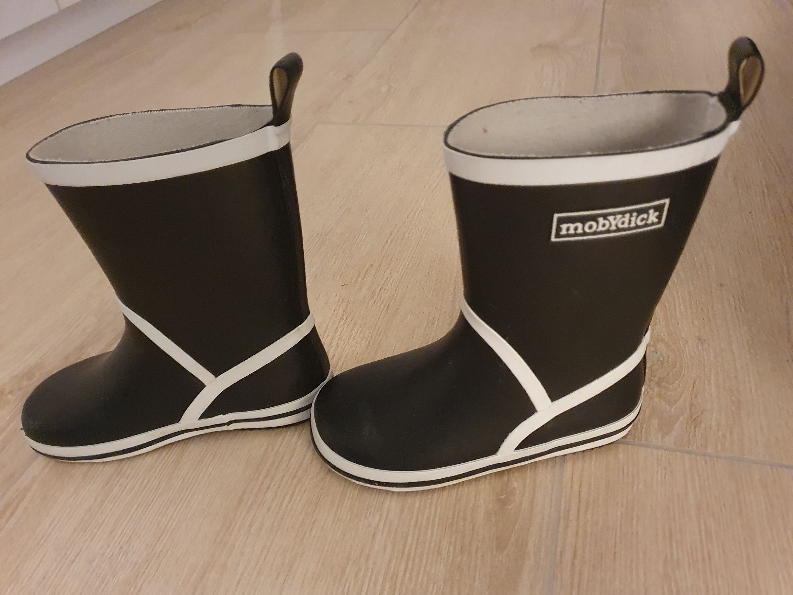 Schuhe für Jungen: Bottes de pluie Moby Dick, taille 22 – Neu (gemäss Beschreibung) aus Neuchâtel von viv_zf9x 3