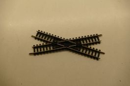 Minitrix N: Kreuzung 30°K.Nr 4958