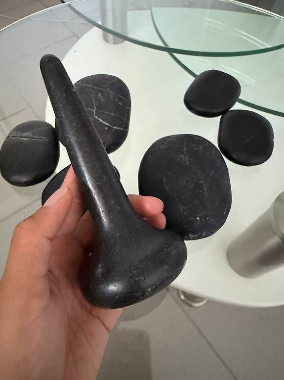 Appareils de massage: Hot Stone – D'occasion à Wilen b. Wil par Valerx 1