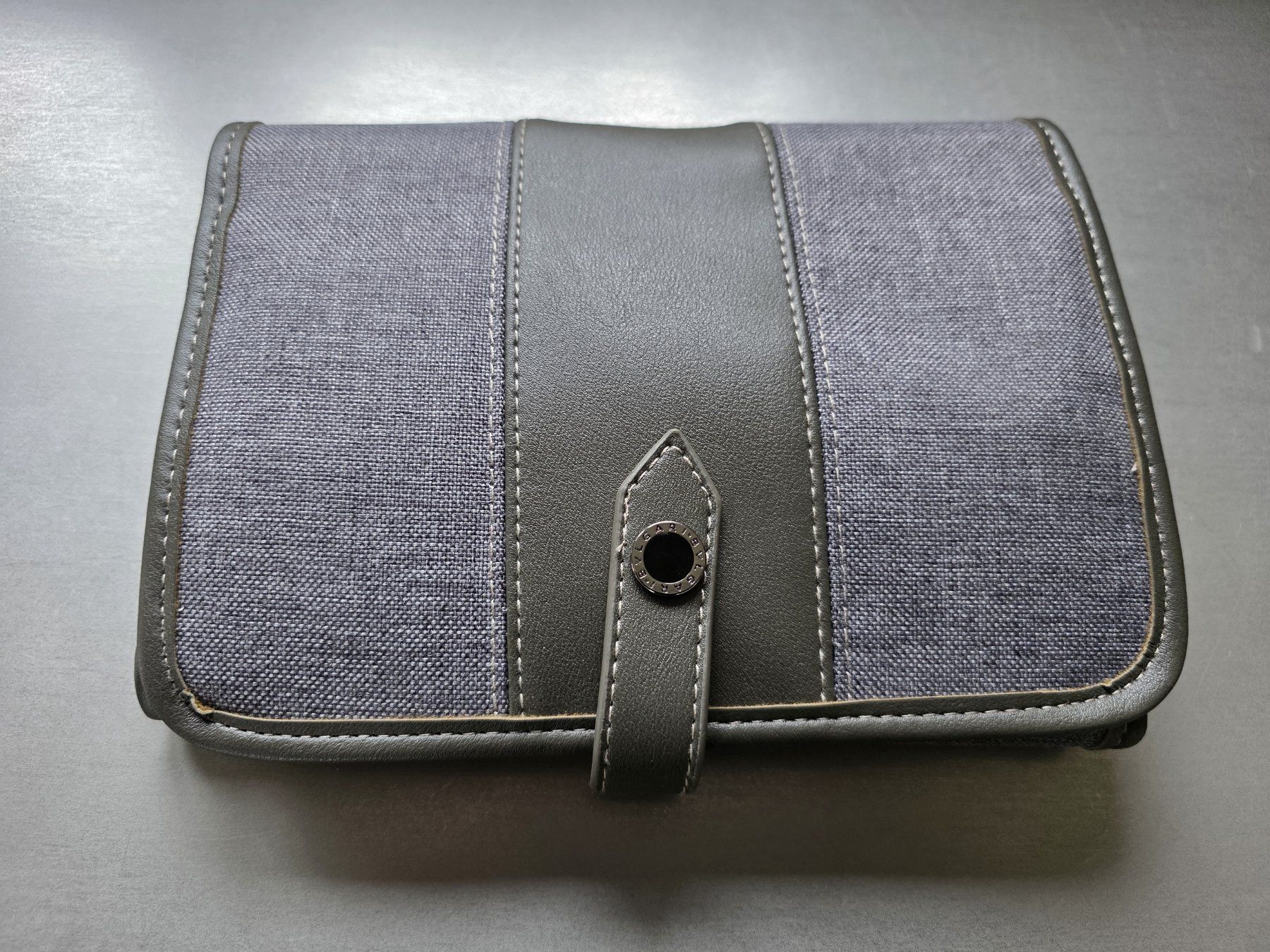 Custodie per cosmetici: Emirates Business Class Amenity Kit – Nuovo (secondo la descrizione) da Möriken AG venduto da Flamingo73