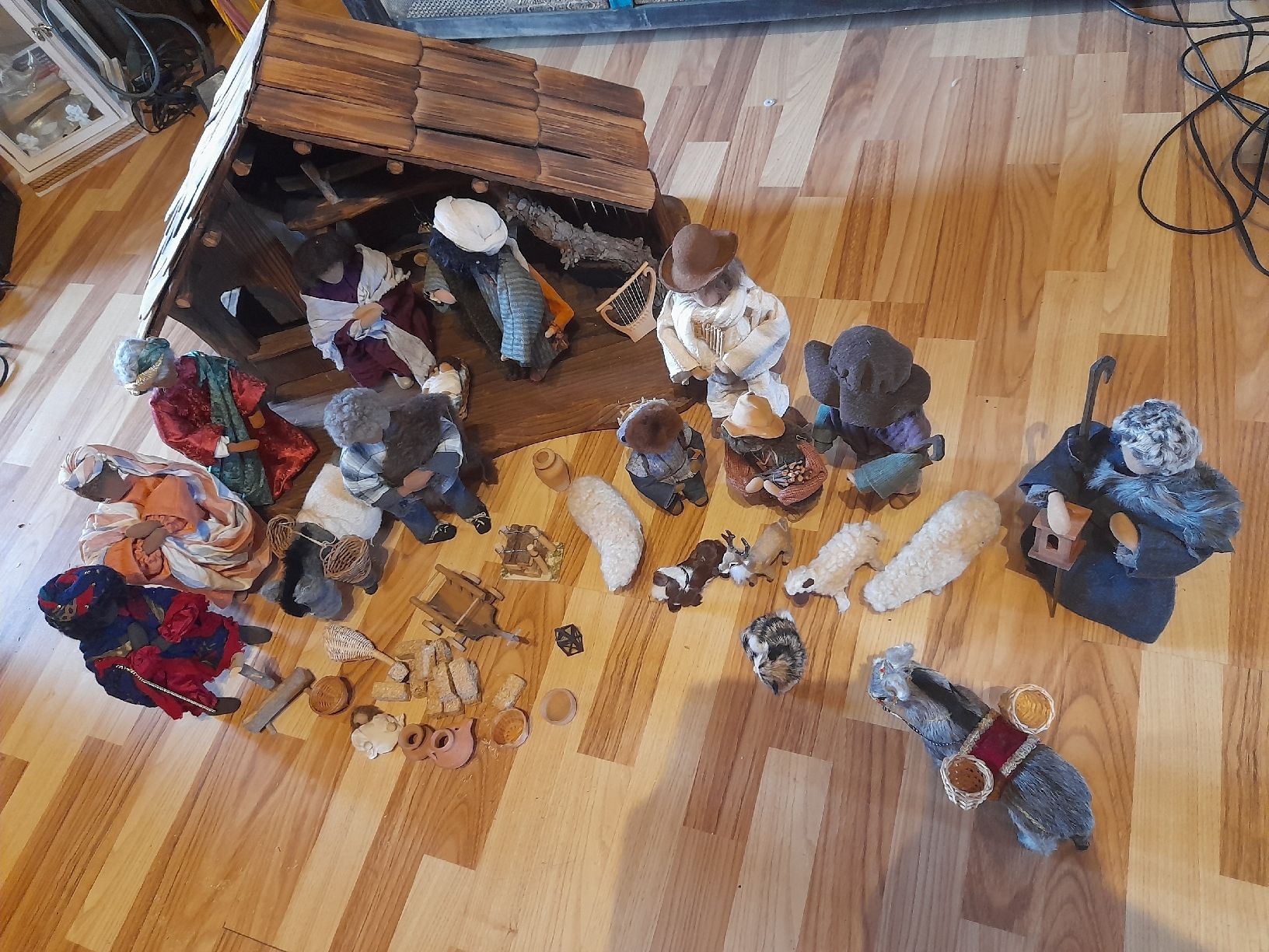 Toutes les décorations: schwarzenberger figuren und krippe – D'occasion à Dinhard par SchlaubiGo 8