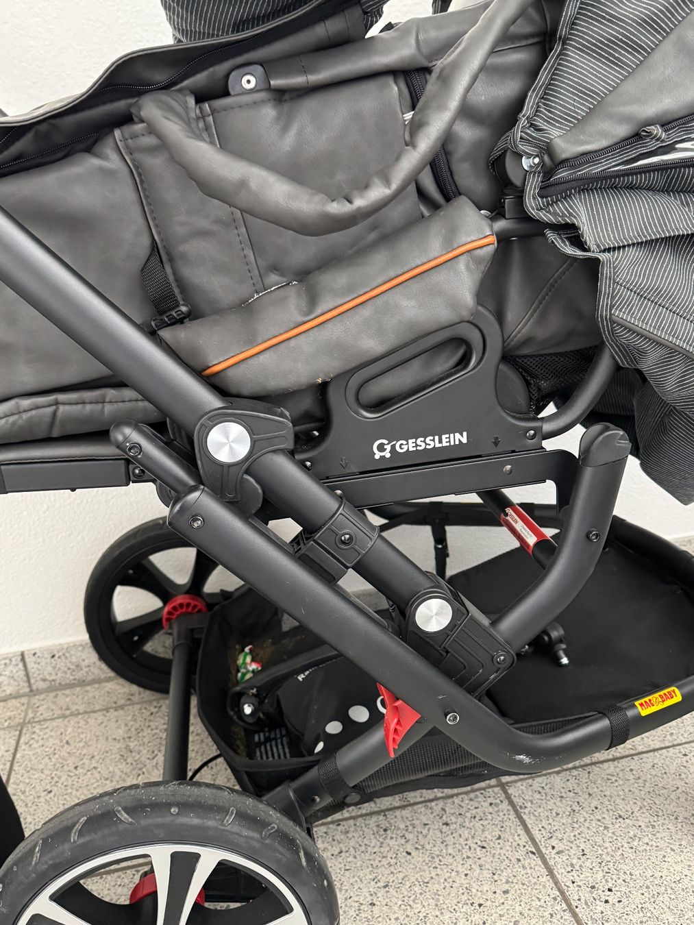 Gesslein Carrozzine: Kinderwagen Gesslein – Usato da Wolfwil venduto da Meilaenderli 9