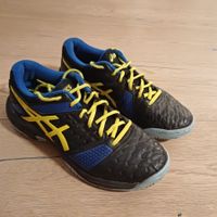 Hallenturnschuhe asics, Gr. 37.5