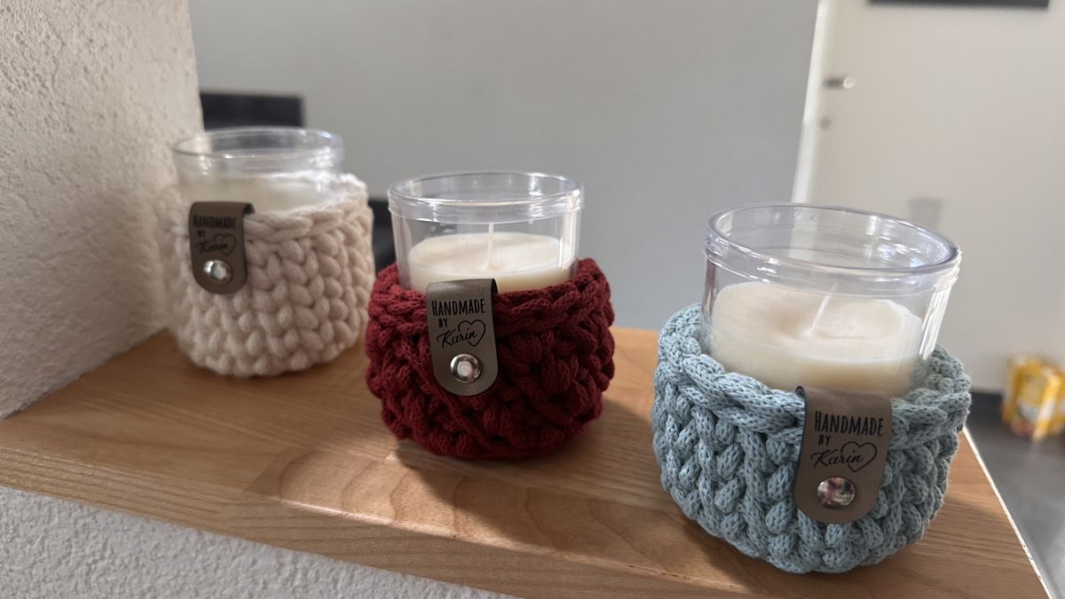 Tutte le decorazioni: Kerzenhalter – Nuovo e nell'imballaggio originale da Einsiedeln venduto da Kbasi 1