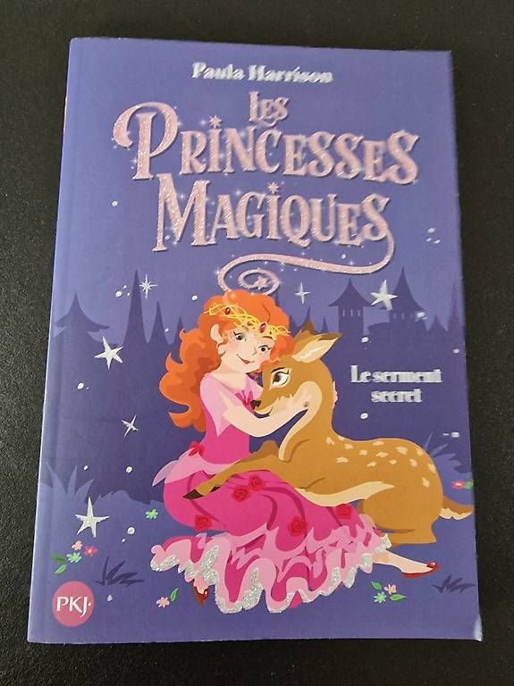 Libri: Les princesses magiques – Usato da Corcelles-près-Concise venduto da Popa999