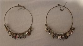 Hoop Ohrringe Creolen Charms Boho Chic Peace Zeichen 6 cm