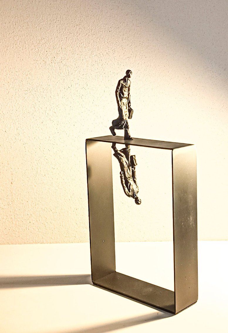 Sculture & Statue: Moderne Eisen- Skulptur "Reflexion in Suspension" – Nuovo (secondo la descrizione) da Hornussen venduto da tha_l6qp 5