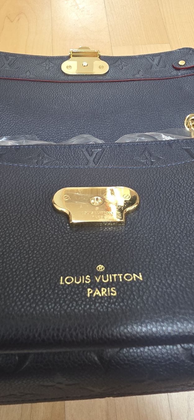 Louis Vuitton Borse da donna: Louis Vuitton Vavin PM Leder Tasche Blau/Rot – Nuovo (secondo la descrizione) da Hildisrieden venduto da Beka23 8