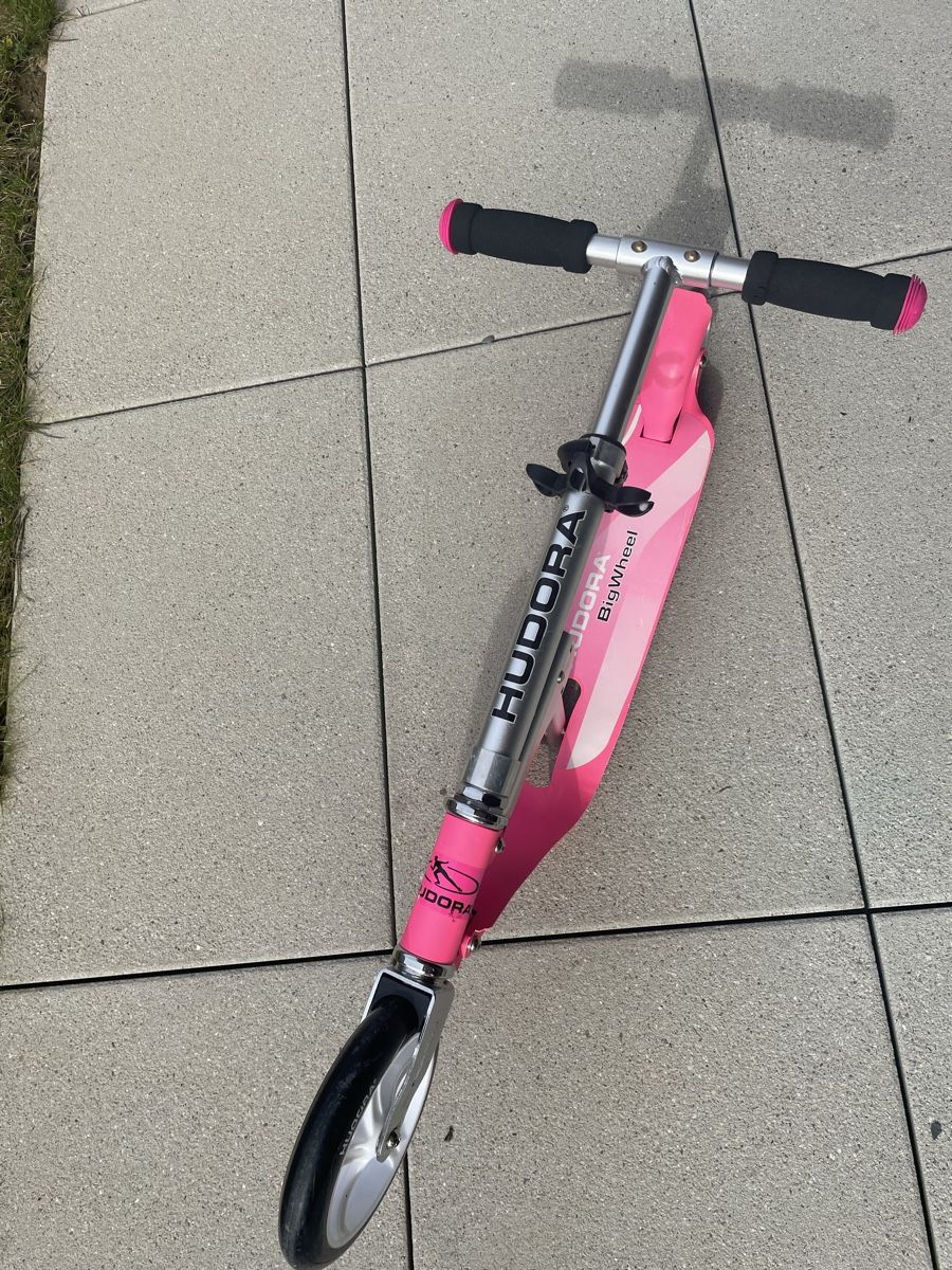 Hudora Veicoli per bambini: Rosa Hudora Scooter BigWheel – Usato da Villigen venduto da Elena_J 3