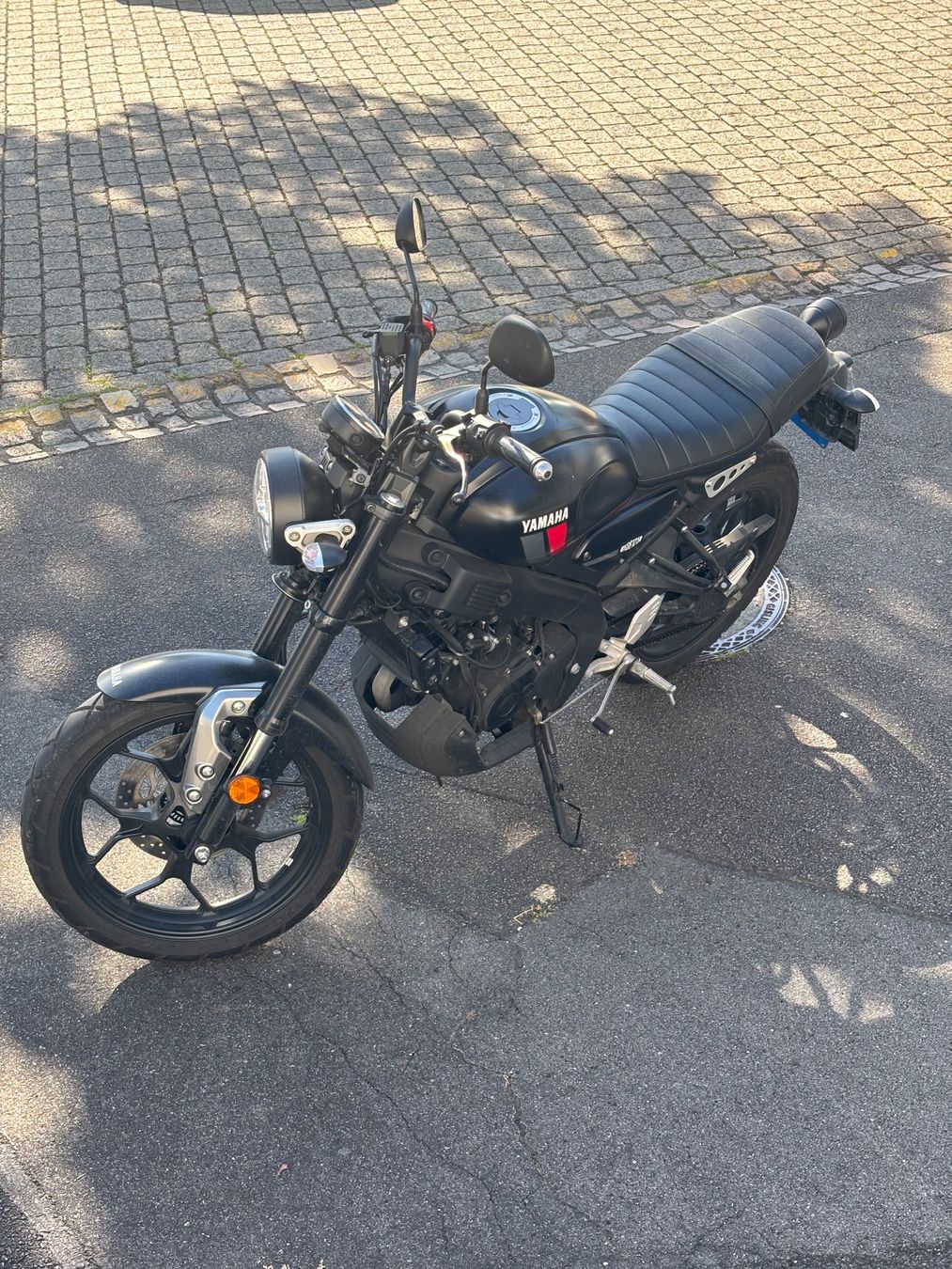 Yamaha Strada: Yamaha XSR 125 – Nuovo (secondo la descrizione) da Flüelen venduto da joe_q7v9 4