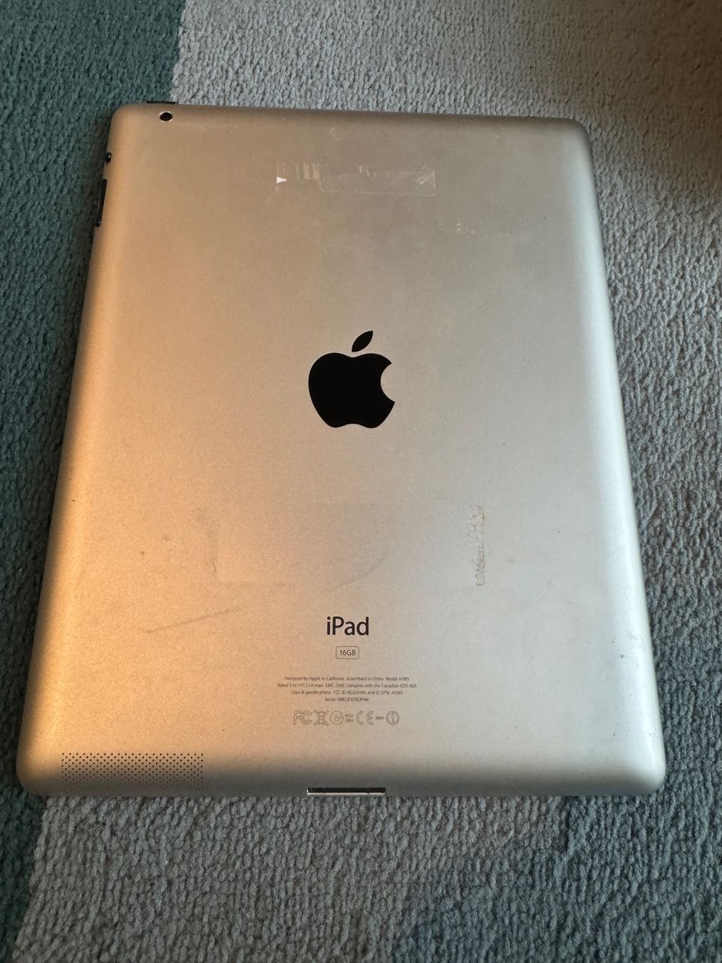 Apple Tablettes PC: iPad 2 Generation – Défectueux à Adliswil par Busys 1