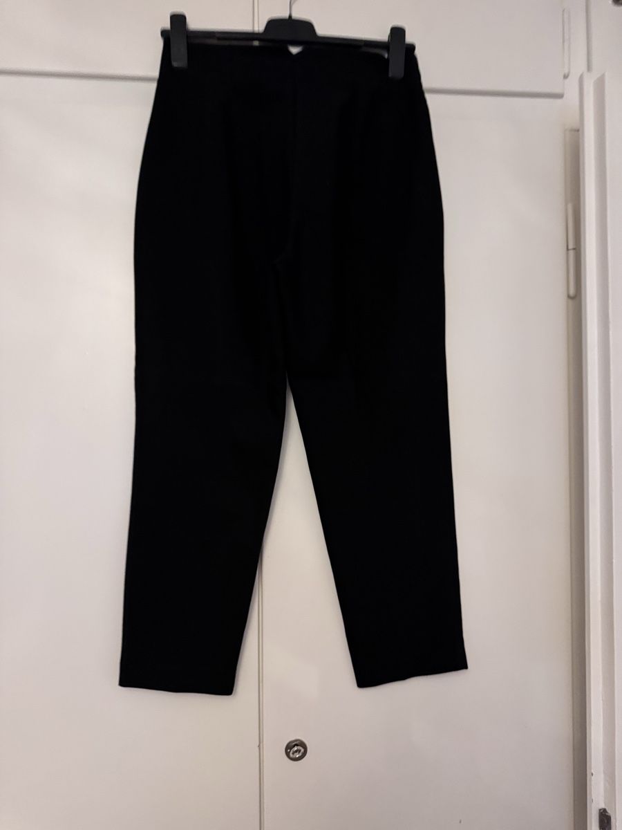 Zara Pantalons: Anzughose Damen schwarz – D'occasion à Zürich par sop_9fqf 2