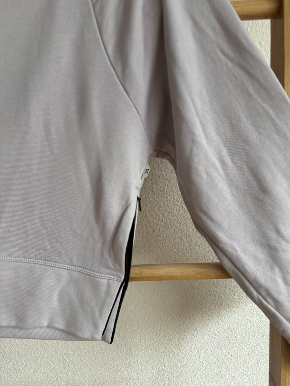Maglioni & Felpe: On Running - Damen Athletic Long-Sleeve Pullover, Lilac S – Usato da Zürich venduto da mak_nhg9 1