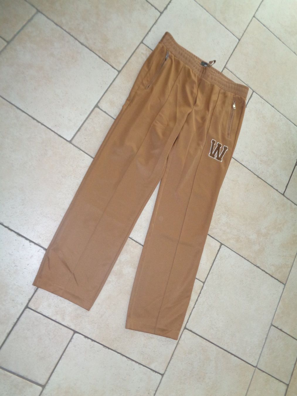 H&M Pantaloni: Trainerhose  H&M  Grösse M – Usato da Kreuzlingen venduto da Robi-2003