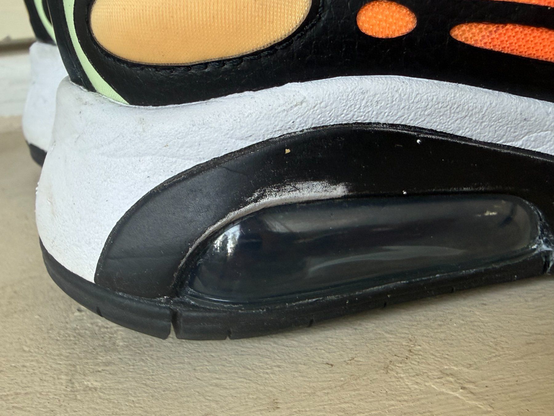 Nike Scarpe da donna: Nike Air Max Exosense EU 37.5 – Usato da Basel venduto da zukk_ 5