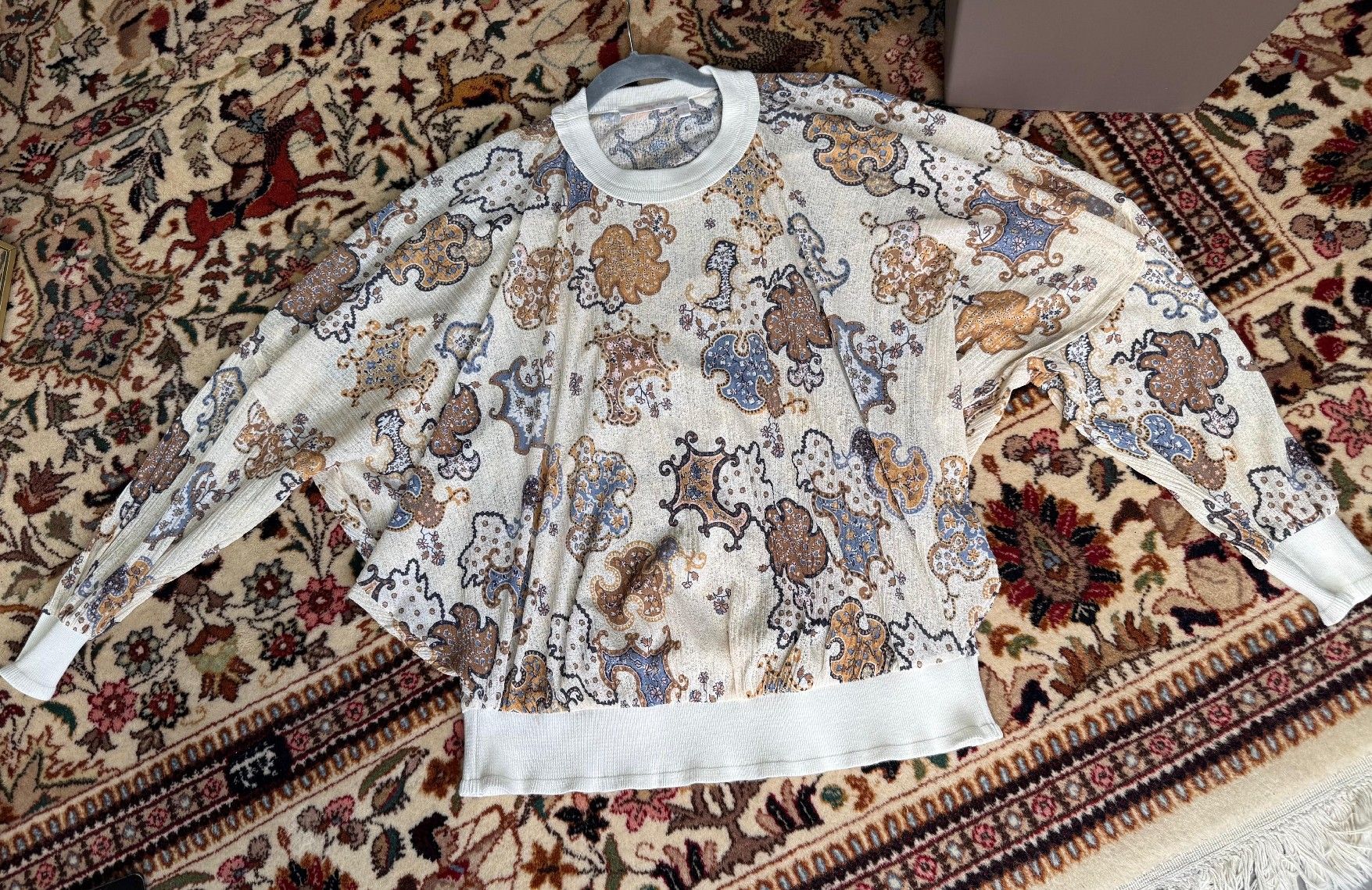 Chloé Pullover & Sweatshirts: Chloé Pullover, Bluse Gr. M-L, 38-40 – Neu (gemäss Beschreibung) aus Winterthur von tim_cl8x 6