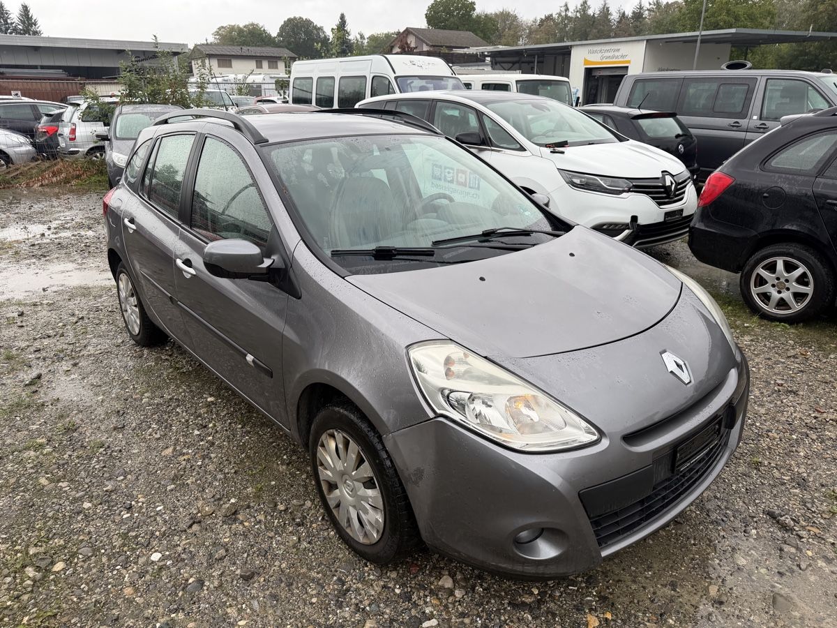Renault Automobili: Renault Clio 1.5dci – Usato da Oberönz venduto da Xyz90 1