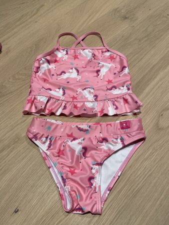 Süsser Einhorn Badeanzug für Mädchen, Grösse 98/104