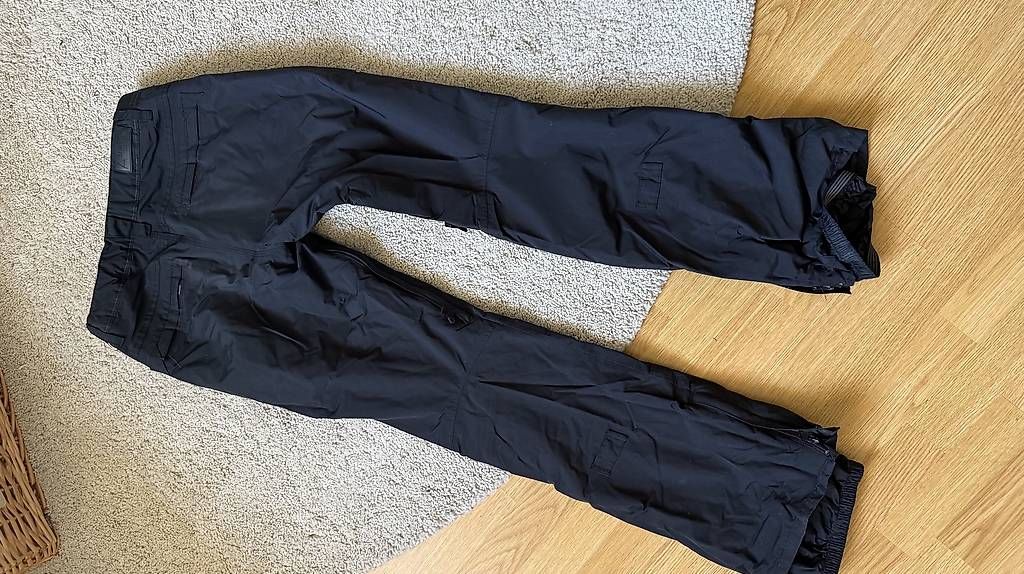 Pantaloni: Burton Skihose XS – Usato da St. Gallen venduto da ema_rcj6 2