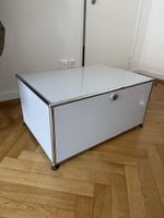USM Haller Lowboard / Beistelltisch – Lichtgrau