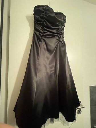 Schwarzes Ballkleid ca. Gr. 34