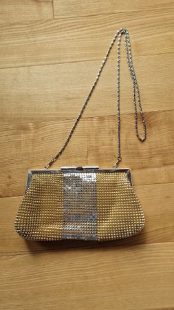 Elegante Abendtasche / Clutch in Gold und Silber