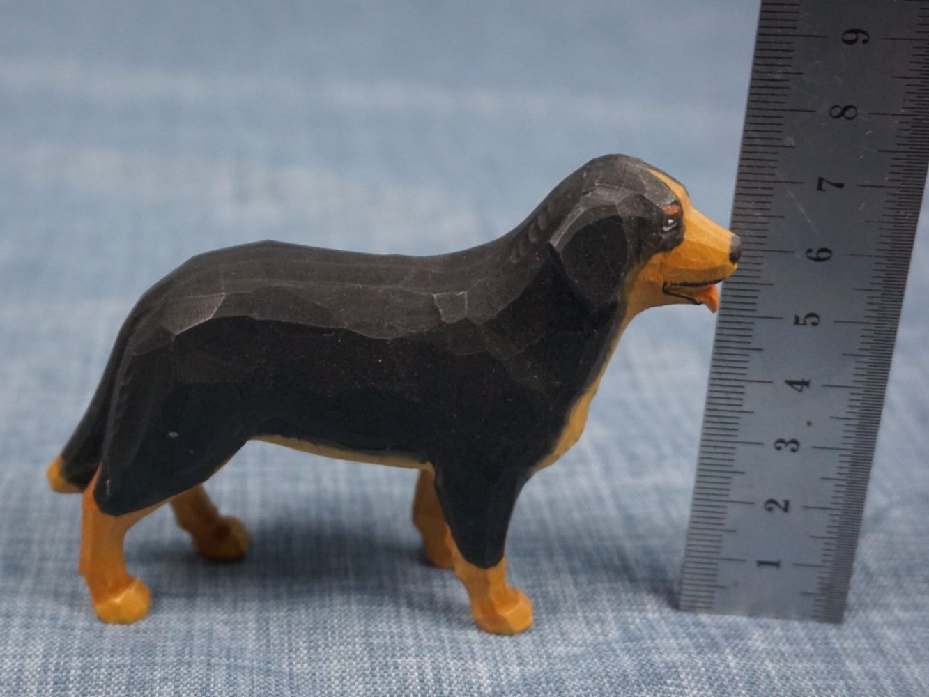 Figuren: Berner Sennenhund handgeschnitzt und bemalt – Neu (gemäss Beschreibung) aus Diessbach b. Büren von Crocharry 2