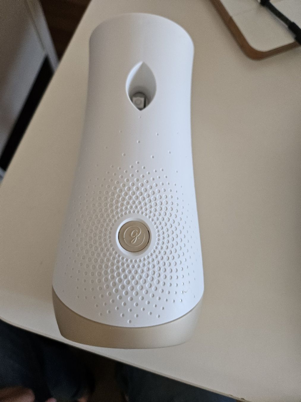 Duftöldiffusoren: Glade Automatic diffuser & refill Relaxing Zen – Gebraucht aus Zürich von Giuseppe77 3