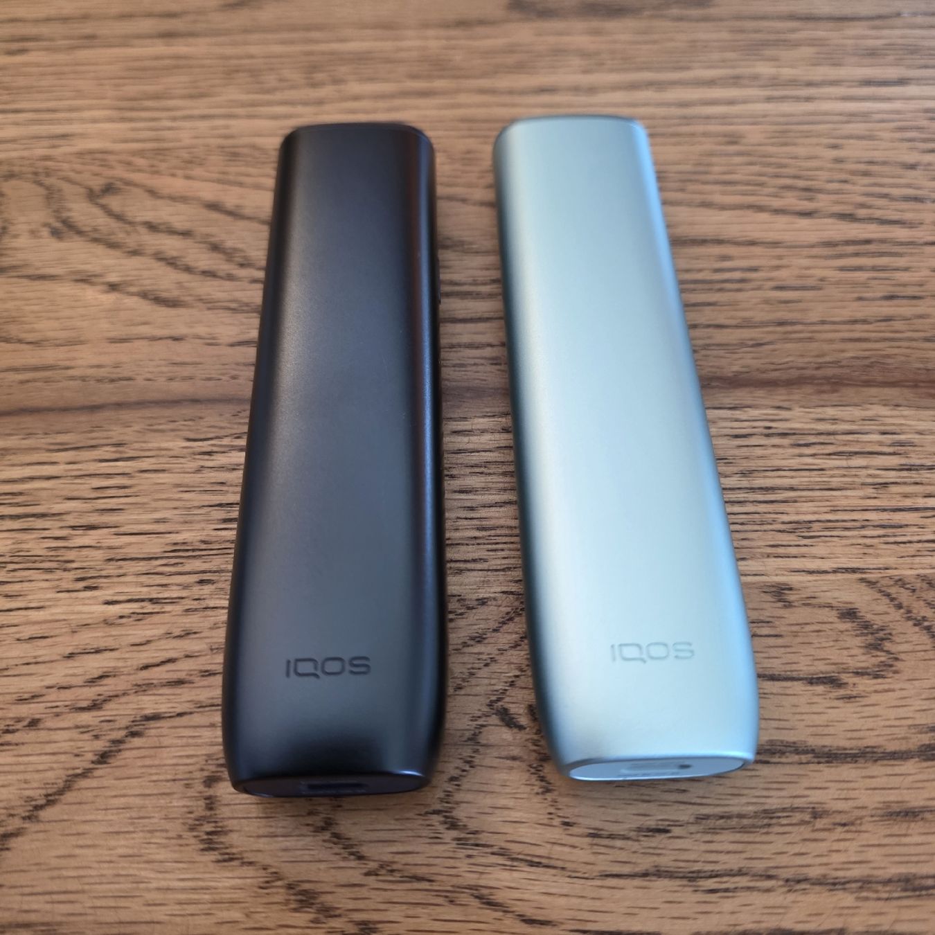 Iqos Altri Prodotti per fumatori: 2 IQOS Geräte  – Usato da Küsnacht ZH venduto da medailledor
