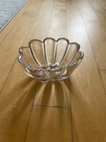 Vintage Glasschale/Dessertschale im Blumendesign, Top!