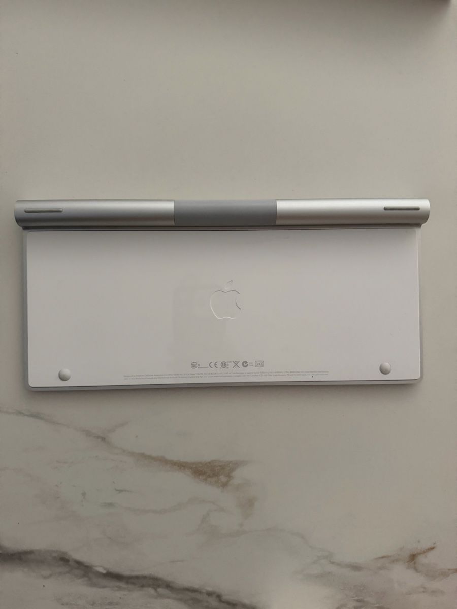 Apple Tastiere: Apple Wireless Keyboard A1314 Bluetooth | CH/QWERTZ | – Usato da Zofingen venduto da giu_p72q 2