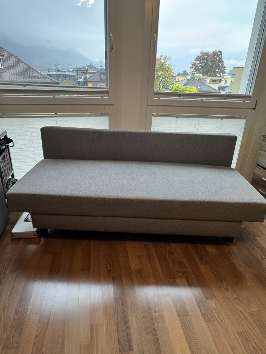 Sofas: Bettsofa in Grau IKEA ASARUM – D'occasion à Brunnen par GTC26
