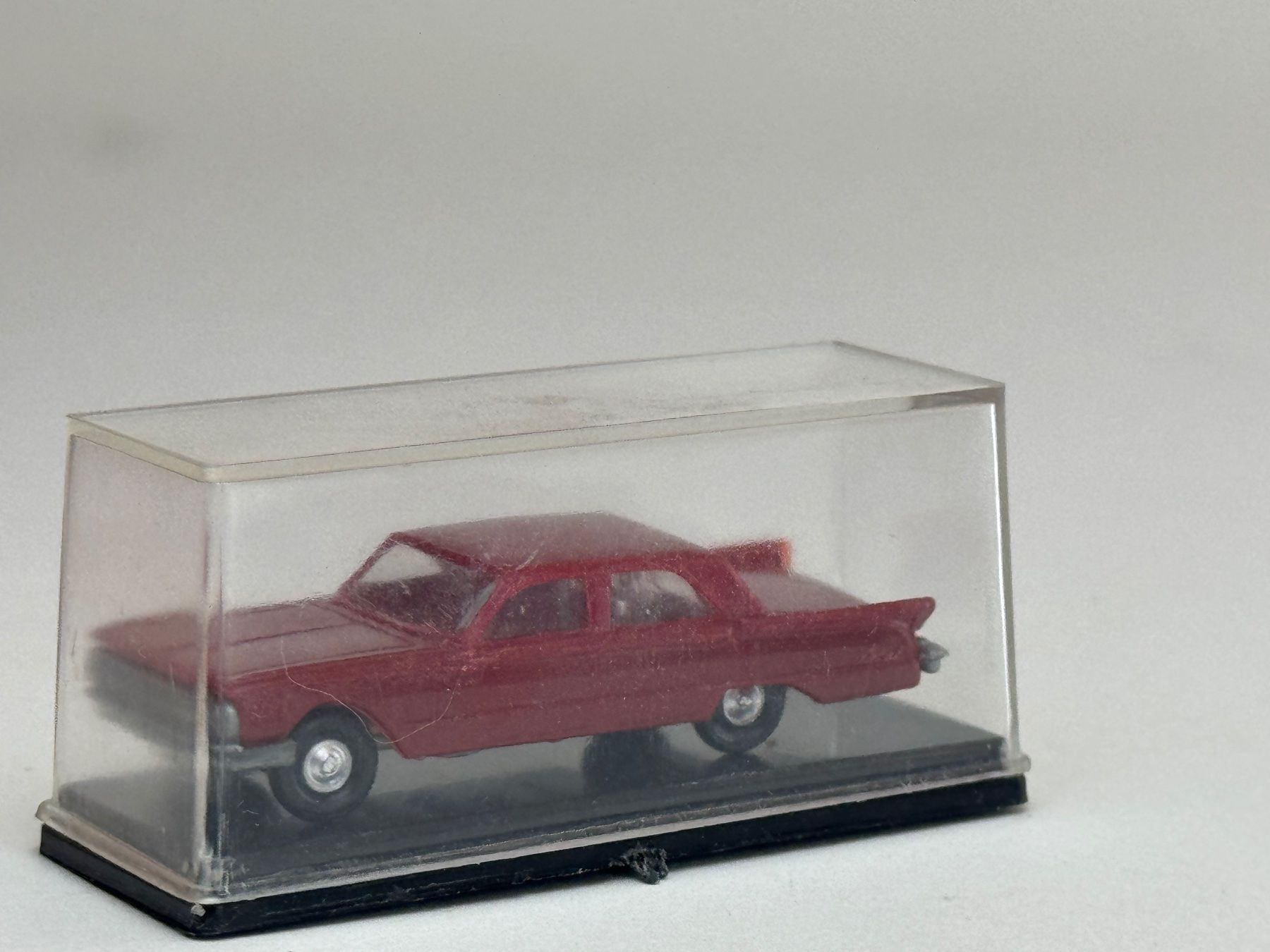 Eko Modellini d'auto: CH- EKO Ford Comet braunrot  Nr. 2073 – Usato da Elm venduto da Wikmtz