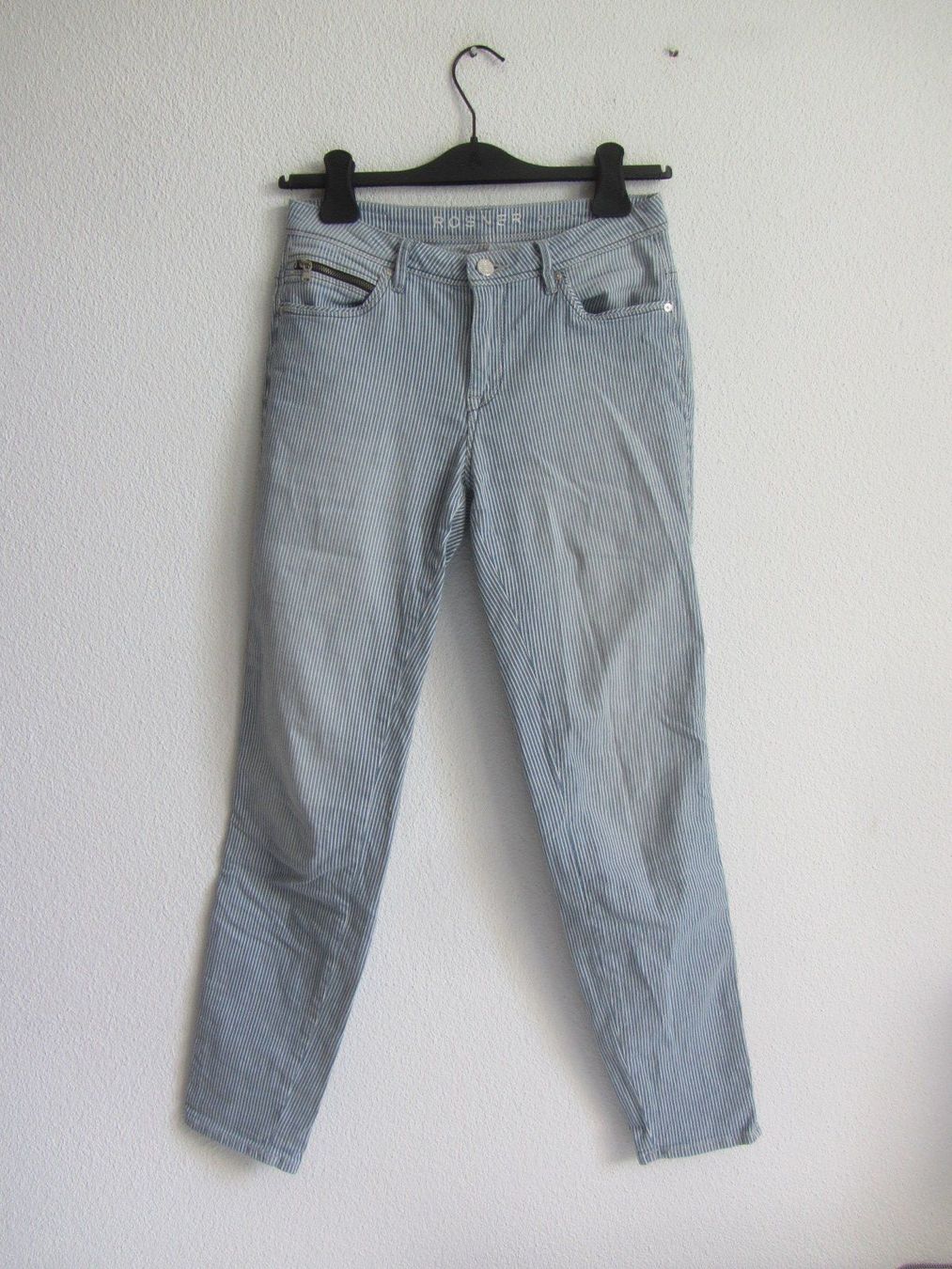 Jeans: ROSNER - Jeans blau-weiss gestreift 36 – Usato da Zürich venduto da Diazaio
