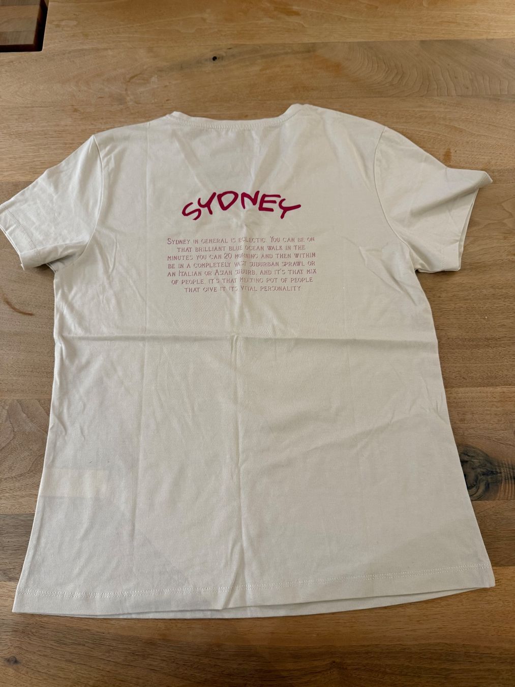 T-Shirts: T-shirt – Neu und originalverpackt aus Adliswil von Marjin 1