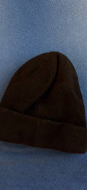 Altro in  Abbigliamento & Accessori: dsquard Wintermütze – Usato da Wohlenschwil venduto da michi9999 1