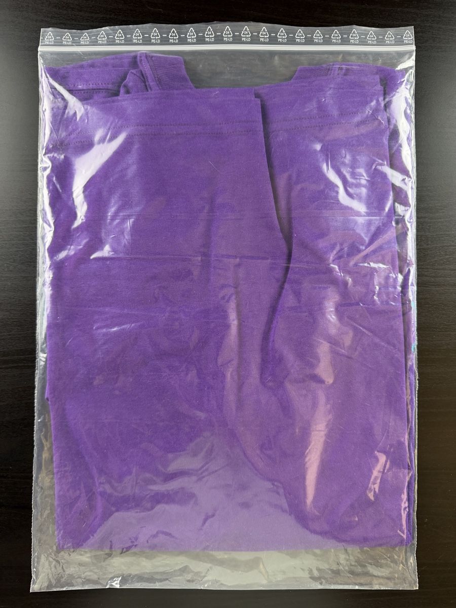 North Face T-shirt: Kaws x The North Face - Tee Purple – Nuovo e nell'imballaggio originale da Haag (Rheintal) venduto da BNMC.store 1
