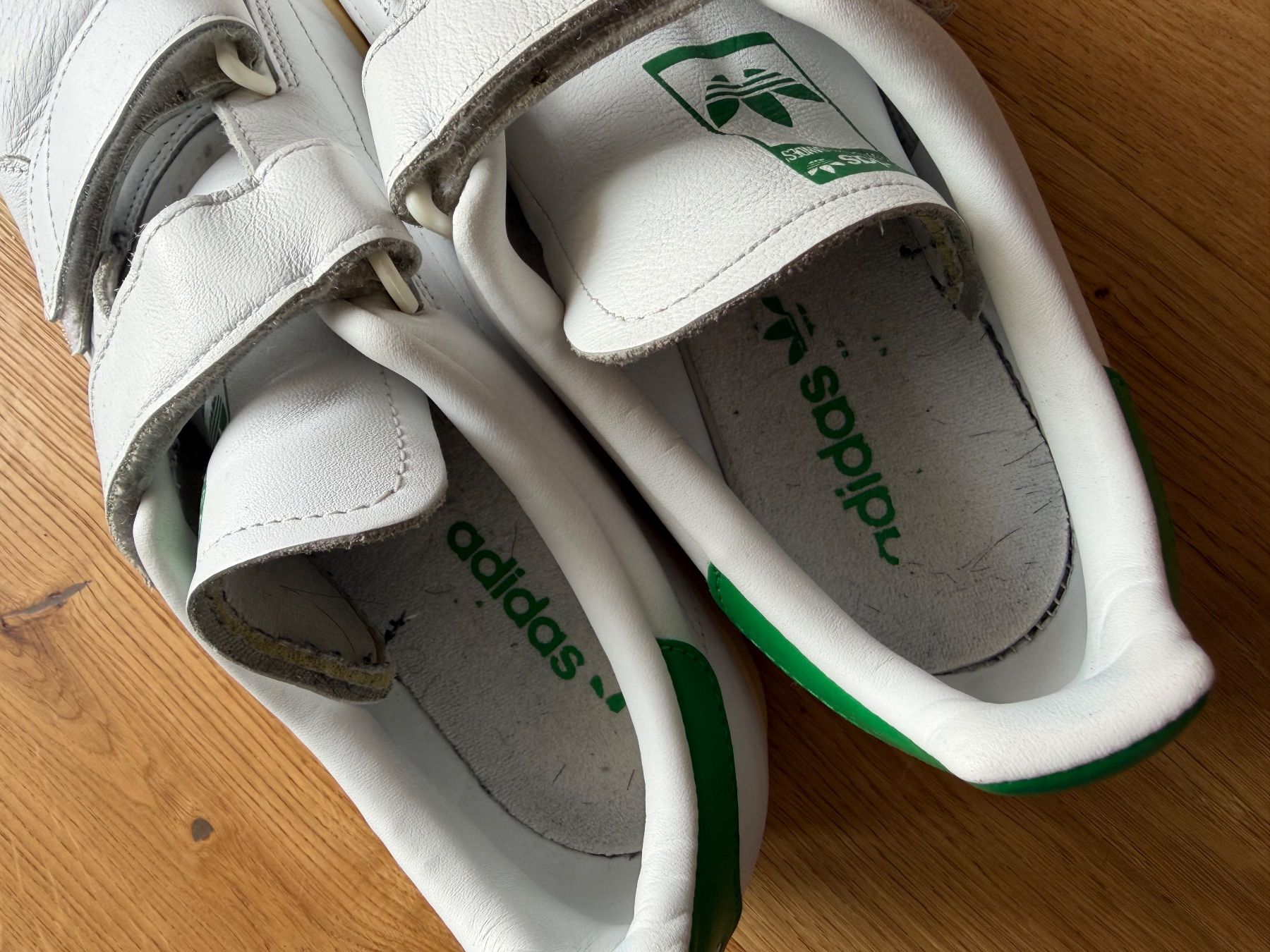 Adidas Herrenschuhe: Adidas Stan Smith Velcro Turnschuhe – Gebraucht aus Basel von gim_wb85 2