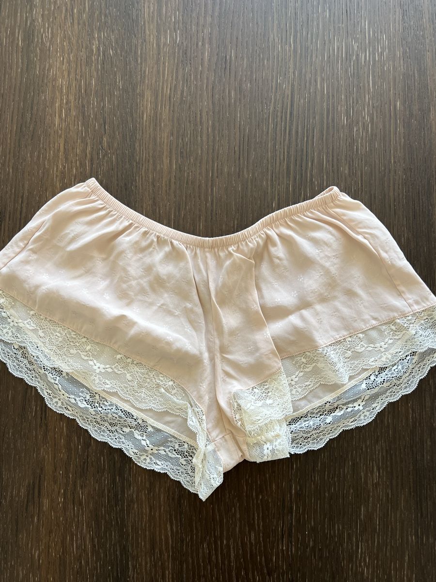 Negligees & Pigiami: Silky shorts  – Nuovo (secondo la descrizione) da Zollikon venduto da jud_cmm9