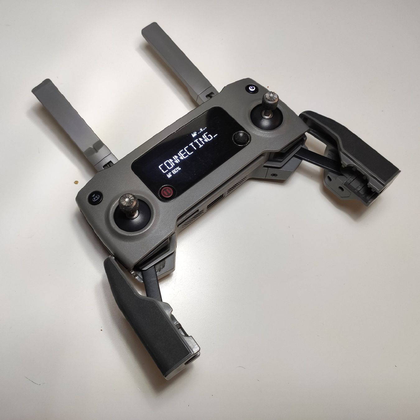 DJI RC Modellbau: DJI MAVIC 2 PRO/ZOOM Controller (Tiptop/Original!) – Gebraucht aus Zürich von Biedermann23