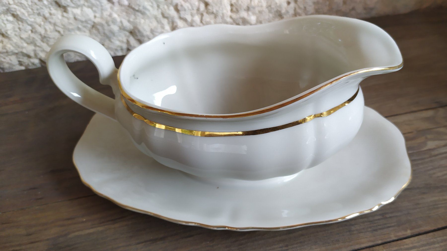 Plateaux: Saucière  Elfenbein Bavaria – D'occasion à Chezard St-Martin par Loucail