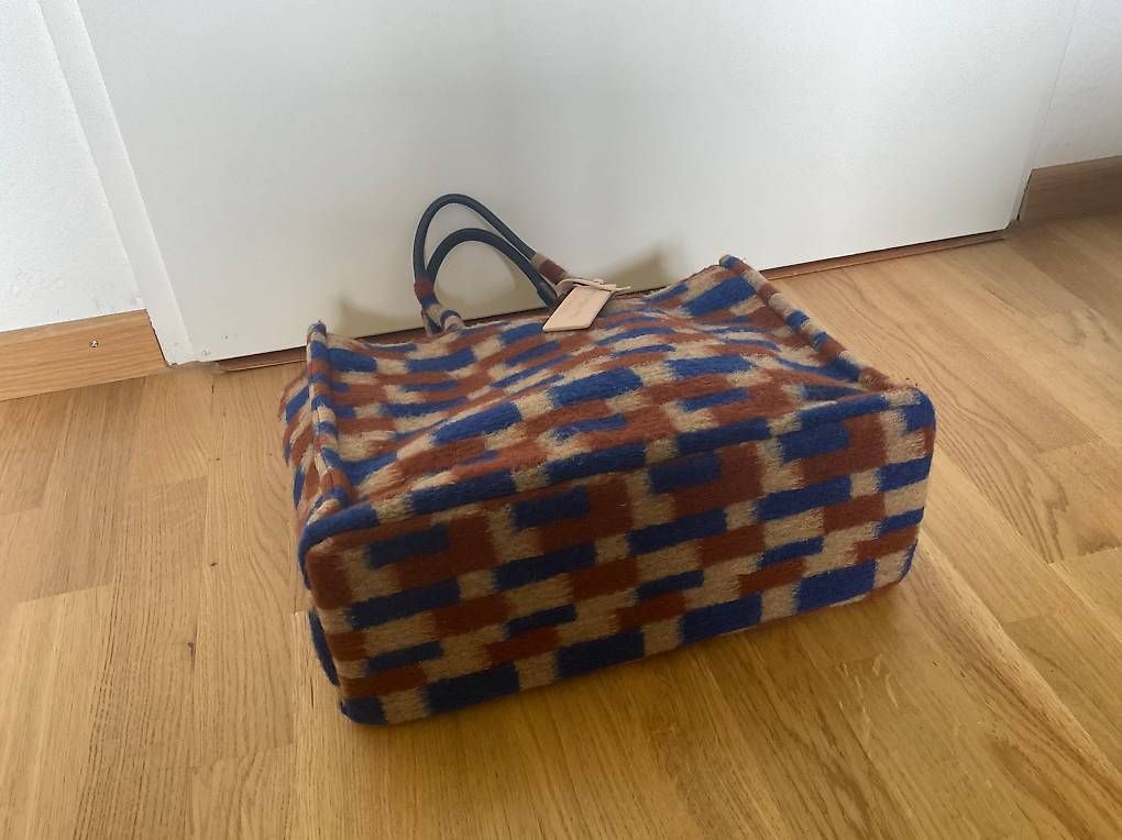Coccinelle Borse da donna: Tasche Coccinelle Neu – Nuovo (secondo la descrizione) da Zürich venduto da rt_12345 4