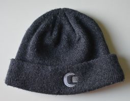 Anthrazit farbige Wintermütze / Kappe von Celsius