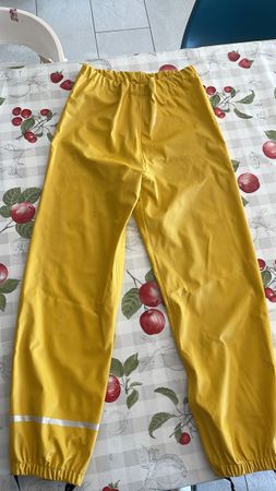 Regenhose ungefüttert Grösse 140