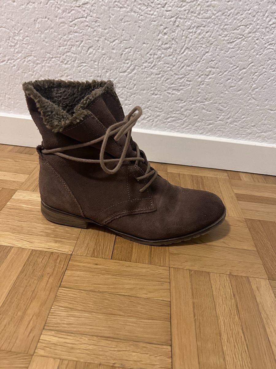 Damenschuhe: Braune Winterstiefel, Pier One, Grösse 39 – Gebraucht aus Winterthur von ell_22rh 2